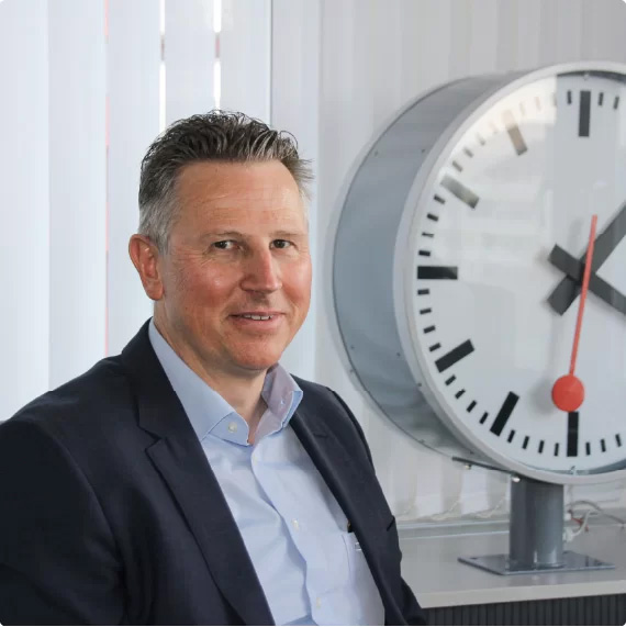 Bild von Stefan Häberli, CEO von Mobatime AG