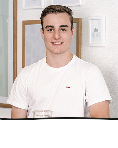 Porträt von Janik Winiger, Lernender Mediamatiker EFZ der Innflow AG